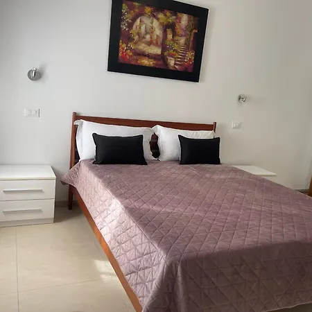 בית נופש Lora's House 5terre *